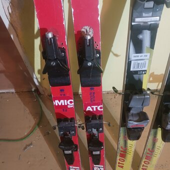 2ks starych detskych lyži - 2