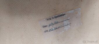 Kryt kapoty / motora USA - 2