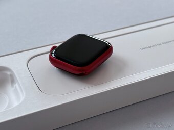 Apple Watch 8 41mm Red - 2