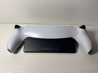 Playstation Portal - 2