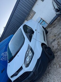 Ford transit GUSTOM 2.2 - 2
