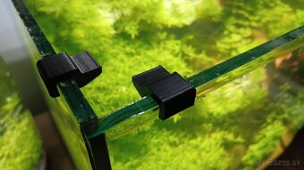 LED svetlo + držiaky - 2