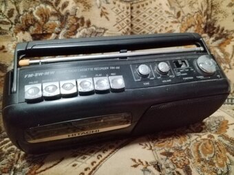 Rádiomagnetofón Hitachi TRK - 66W - 2