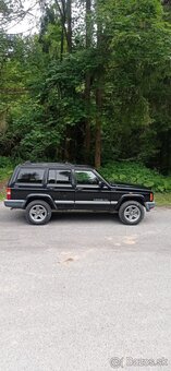 Jeep Cherokee XJ - 2