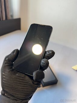 iPhone 13 Pro 🔋100% - 2