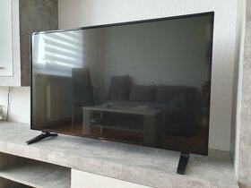 LCD COLOR TV zn.SHARP 43"/108cm - 2