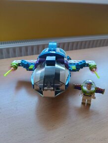 LEGO Toy Story - Buzz's Star Command Spaceship (používané) - 2