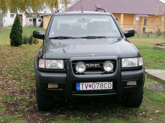 Predám Opel Fronteru - 2