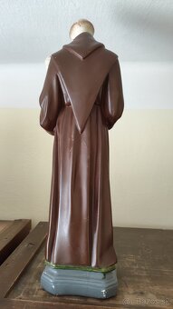 Socha sv.Anton s Ježiškom - 2