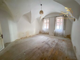 Znížená cena - Jedinečná príležitosť - Historický vinársky d - 2