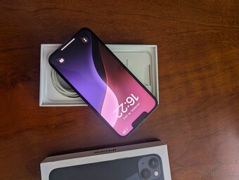 Apple iPhone 13 128GB 87% Batéria - 2