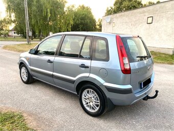 Ford Fusion - 2