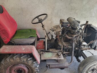 Traktor 1203 - 2