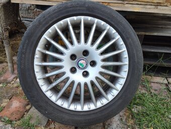 Alfa Romeo 159 - 2