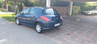 Peugeot 308 1,4i - 2