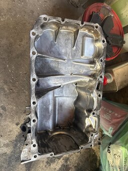Predam olejovu vanu na TOYOTA avensis 2.0d4 2017 - 2