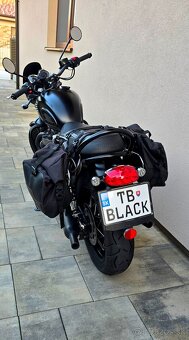 Triumph Bonneville T100 Black - 2