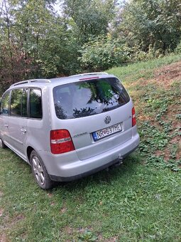Volkswagen Touran 2.0tdi - 2
