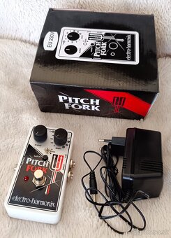 Gitarový efekt Pitch Fork Electro Harmonix - 2