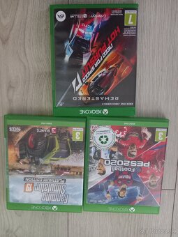 XBOX ONE X 1TB + čo je na foto - 2