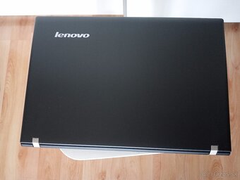 predám Lenovo E51 , Intel core i5 , 8bg ram , ssd - 2