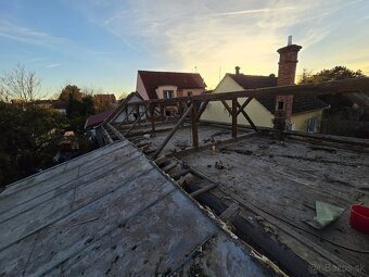 Predám drevo z krovu - 2