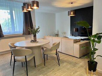 Na prenájom nadštandarný 2i byt v bytovej vile v lokalite Ho - 2