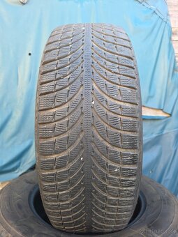Ponúkame 4 zimné pneumatiky Michelin Latitude 235/65 R17 - 2