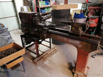 Sústruh na kov - 2