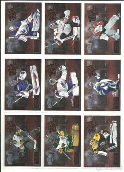 Hokejové karty-2022-23 Skybox Metal Universe-Flash the Glove - 2