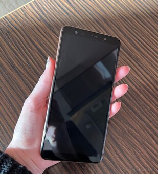 Samsung galaxy A7 2018 - 2