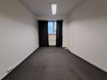 Prenajmeme kanceláriu o výmere 23,61 m2, Levická ul.,Vráble - 2