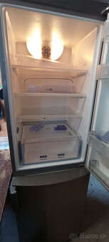 Chladnička s mrazničkou - 2