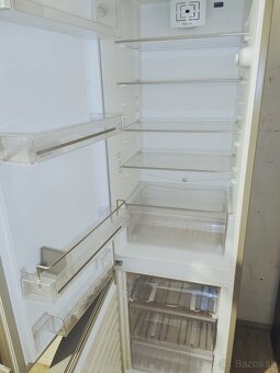 Predám chladničku Whirlpool 200cm - 2