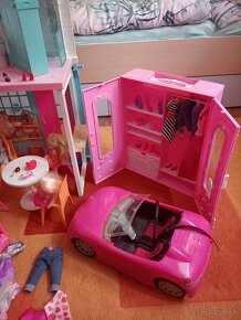 Barbie domček auto skriňa - 2