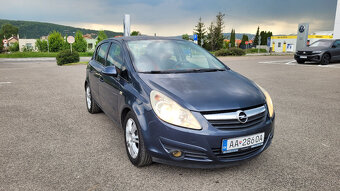 Predám Opel Corsa REZERVOVANE - 2