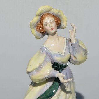 Royal Doulton Zberateľská porcelánová soška Dáma v klobúku - 2