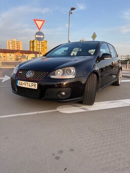 Predám Golf V Gti - 2