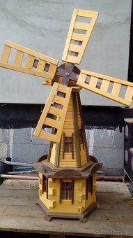 Drevený veterný mlyn - 2