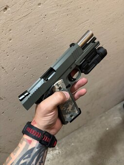 Airsoftova vystroj - 2