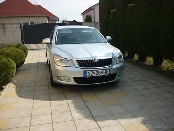Škoda Octavia Combi 2.0 TDI CR DPF Ambiente - 2