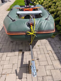 Predám čln Kolibri KM-330 D, zelený - 2