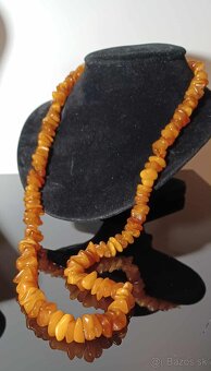 Ponúkam krásny starý náhrdelník z pravého jantáru - 2