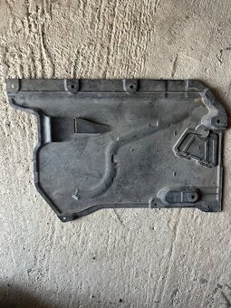Plast podvozku BMW 3 E90 E91 E92 X1 E84 - 2