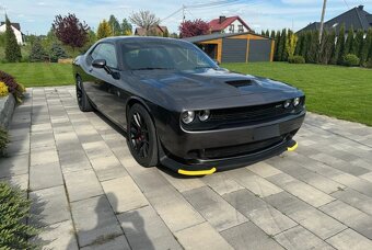 Dodge Challenger Hellcat - 2