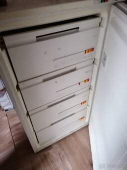 Predám mrazak Samsung - 2