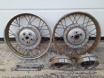 Manet (tatran) 100,125 - 2