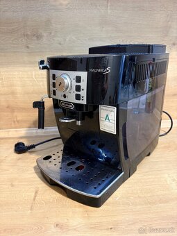Delonghi magnifica S - 2