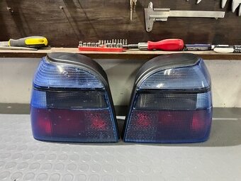 Kupim svetla color megic - 2