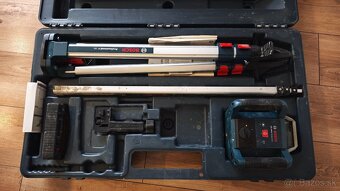 Rotačny laser BOSCH - 2